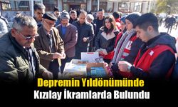 Depremin Yıldönümünde Kızılay İkramlarda Bulundu