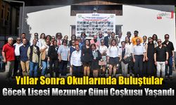 Yıllar Sonra Okullarında Buluştular