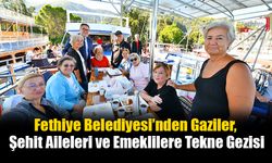 Fethiye Belediyesi’nden Gaziler, Şehit Aileleri ve Emeklilere Tekne Gezisi