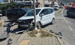 Sahil Güvenlik Aracı Kaza Yaptı: 2 Yaralı