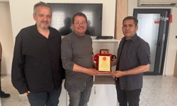 MHP Seydikemer’den Seydikemer TV İle Fethiye TV’ye Teşekkür Plaketi