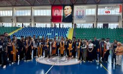 Fethiye’de Özel Bireylerin Kep Sevinci