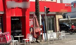 Fethiye’de İşletmenin Kaldırıma Koyduğu Masa Sandalyeler Tepki Çekti