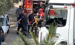 Devrilen Kamyonda Sıkışan 3 Kişi Kurtarıldı