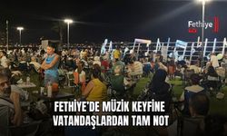 Fethiye’de Müzik Keyfine Vatandaşlardan Tam Not