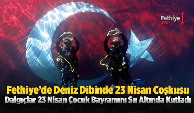 Deniz Dibinde Türk Bayrağı Dalgalandırdılar