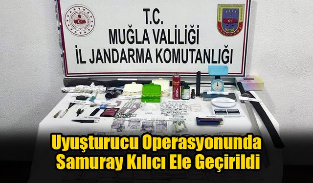 Uyuşturucu Operasyonunda Samuray Kılıcı Ele Geçirildi