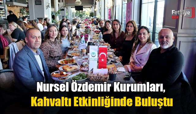 Öğretmenlerin Gününü Coşkuyla Kutladılar