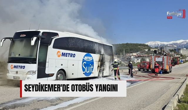 Seydikemer'de Otobüs Yangını