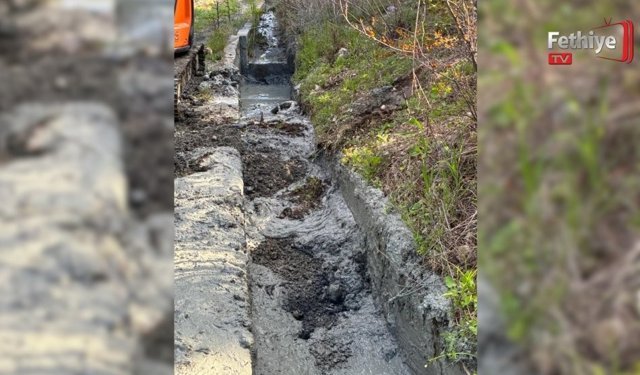 Kayadibi Mahallesi’nde Kanal Temizliği Başladı