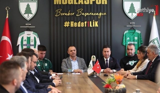 Muğla Büyükşehir Belediye Başkanı Aras: "Muğla'mızı Bayraklarla Donatalım"