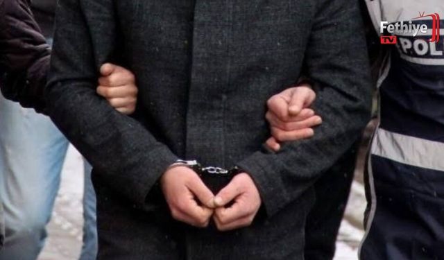 Fethiye’de bir kişinin evinde öldürülmesiyle ilgili 3’ü tutuklu 6 sanığın yargılanmasına devam edildi