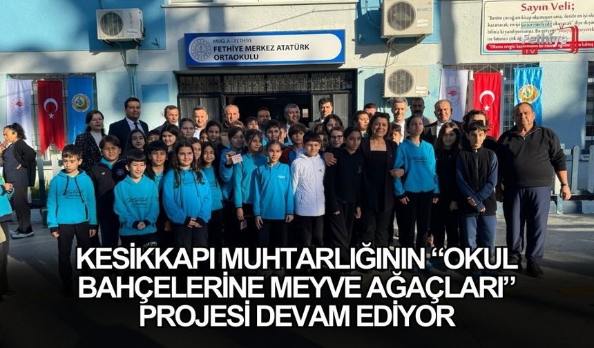 Atatürk Ortaokulu Bahçesine Meyve Ağaçları Dikildi