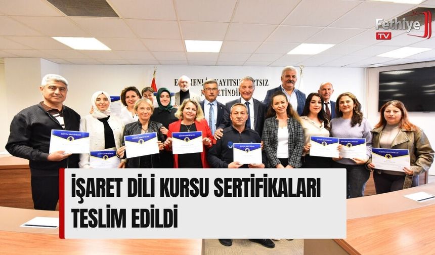 İşaret Dili Kursu Sertifikaları Teslim Edildi