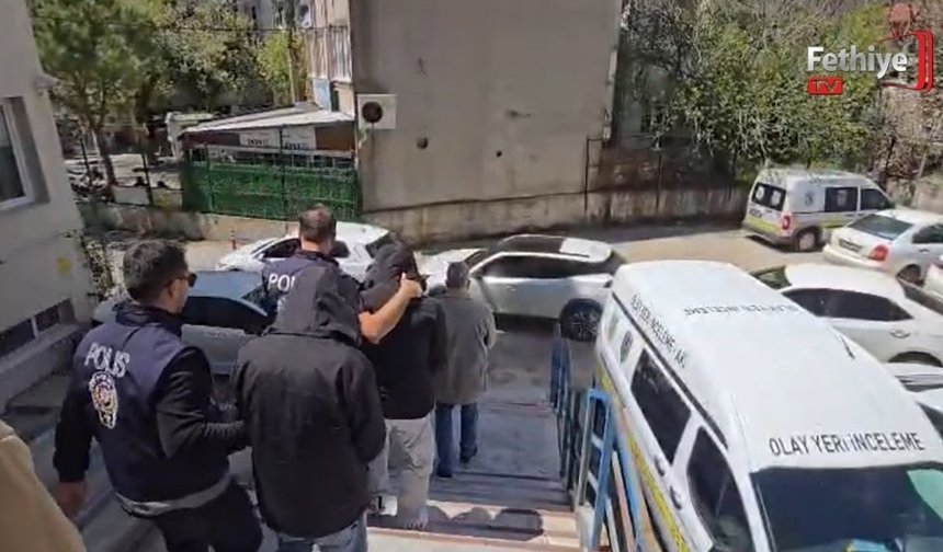 Sosyal Medya Üzerinden Fuhuşa Aracılık Yapan 5 Şüpheli Yakalandı