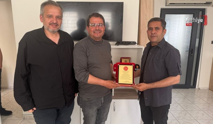 MHP Seydikemer’den Seydikemer TV İle Fethiye TV’ye Teşekkür Plaketi