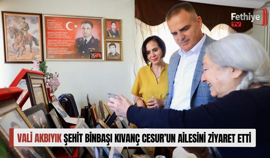 Vali Akbıyık Şehit Binbaşı Kıvanç Cesur’un Ailesini Ziyaret Etti