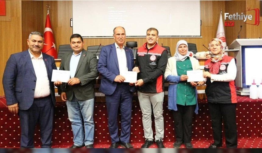 Muğla’da Buzağı Kayıplarını Azaltmaya Yönelik Eğitimler Başladı