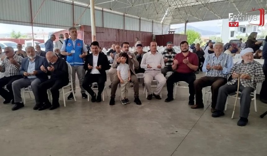 Fethiye'de Hacı Adayları Dualarla Uğurlandı