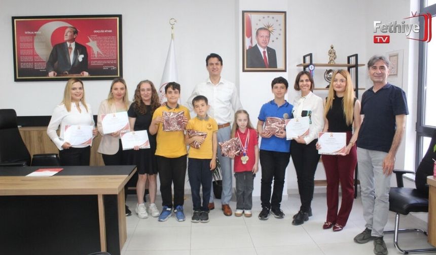 Köyceğiz’de Akıl Ve Zeka Oyunlarında İl Birincileri Ödüllendirildi