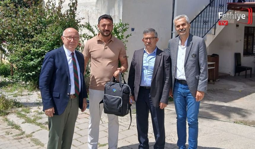 Fethiye Belediyesi Hoş Geldin Bebek Projesiyle Ailelerin Yanında