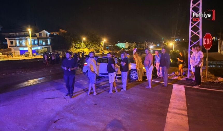 Seydikemer Devlet Hastanesi Kavşağında Trafik Kazası