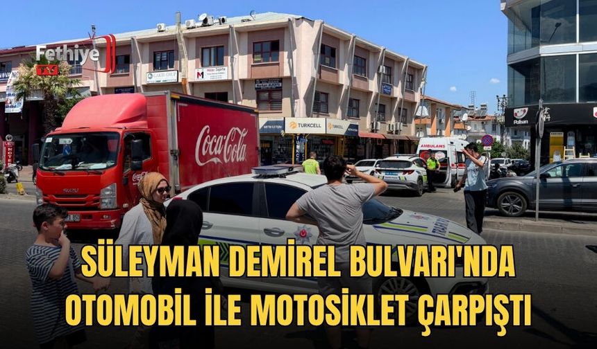 Süleyman Demirel Bulvarı'nda Otomobil İle Motosiklet Çarpıştı