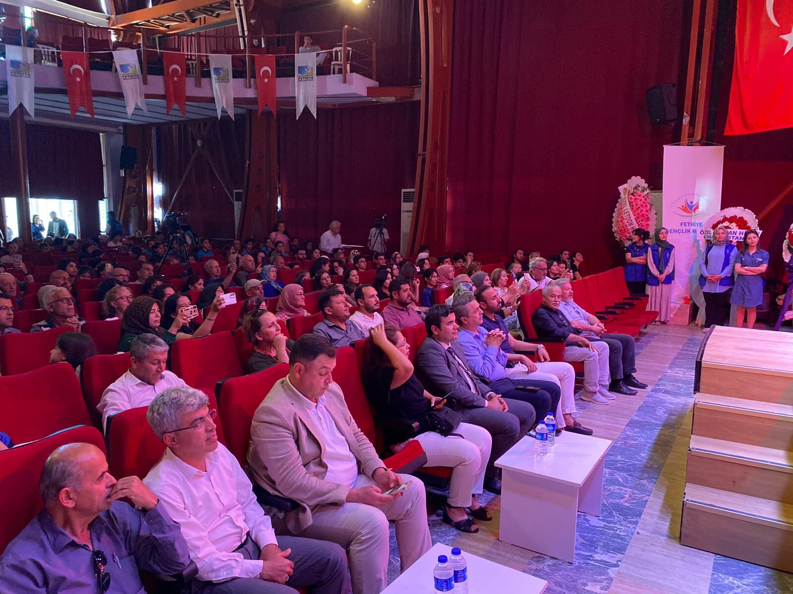 Fethiye’de “Gençlerin Dilinden Türküler” Konseri Düzenlendi (3)