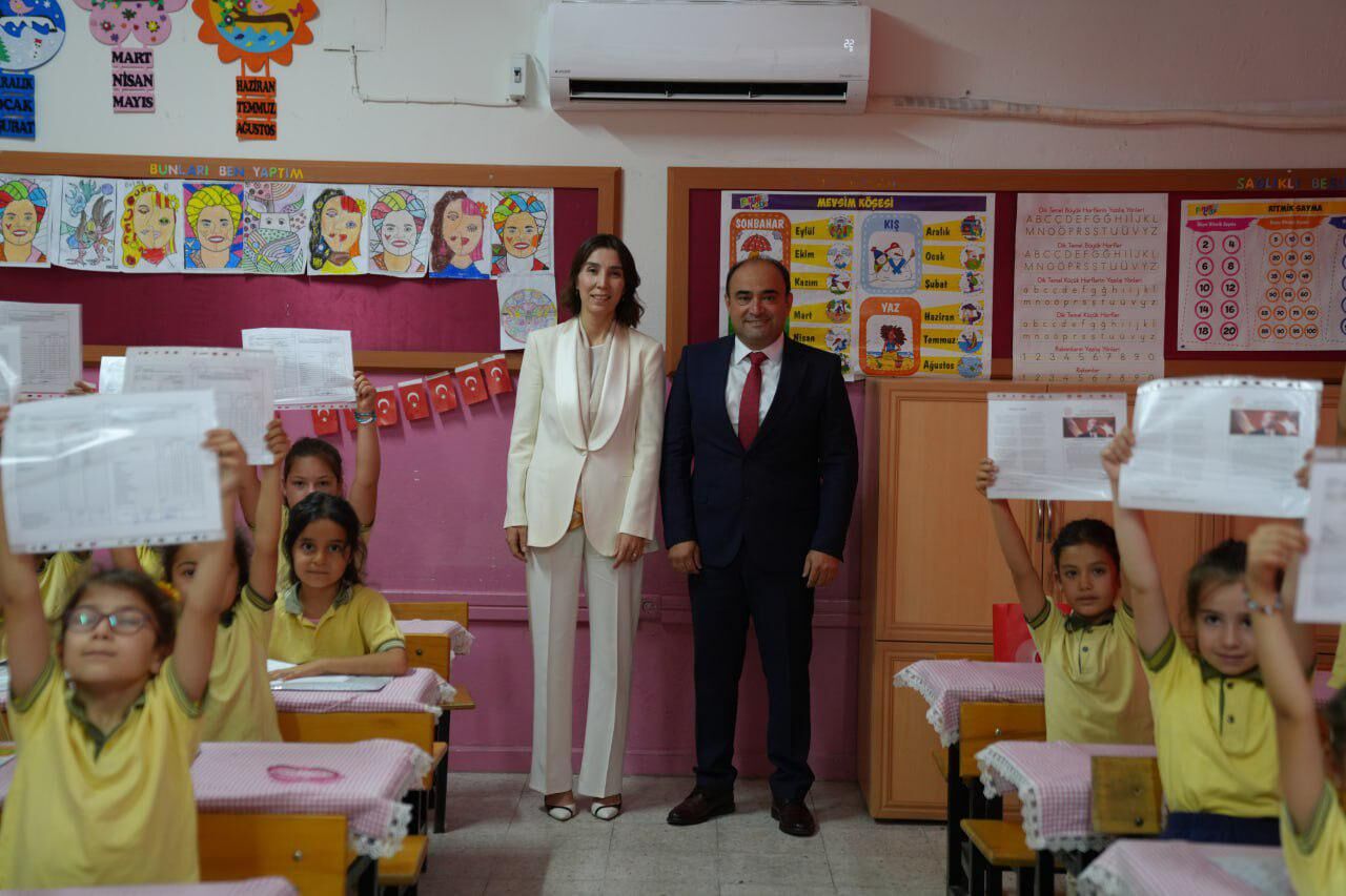 Başkan Akdeni̇zli̇ Karne Heycanina Ortak Oldu (2)