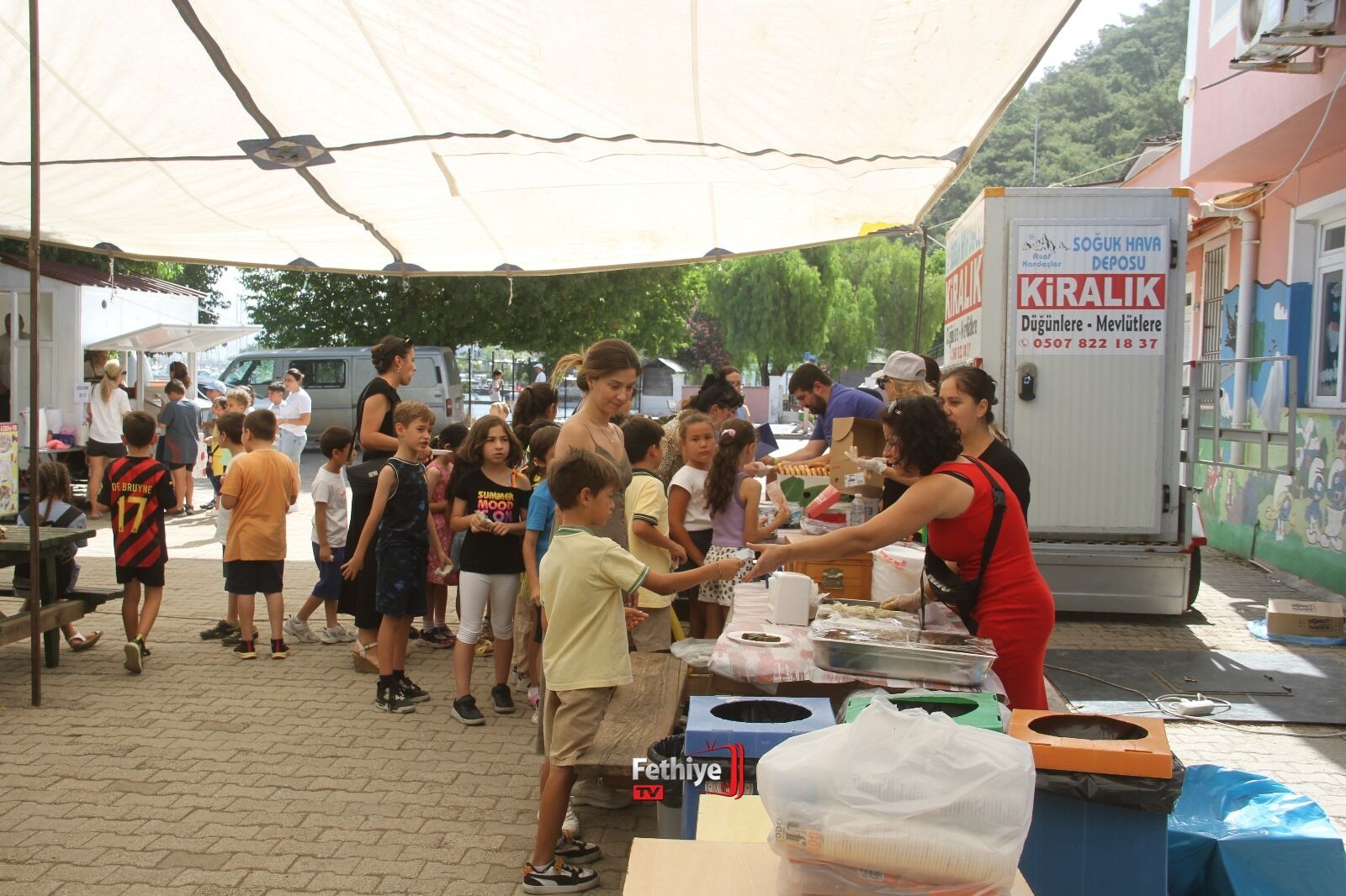 Fethiye Yunus Nadi İlkokulu’nda Yılsonu Kermes Etkinliği Düzenledi (1)