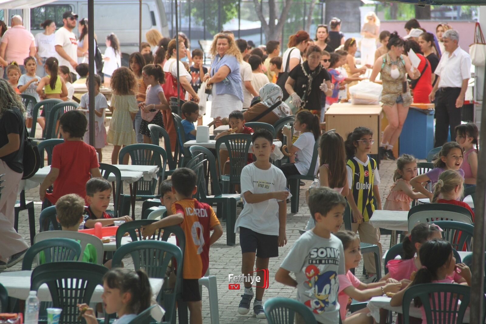 Fethiye Yunus Nadi İlkokulu’nda Yılsonu Kermes Etkinliği Düzenledi (10)