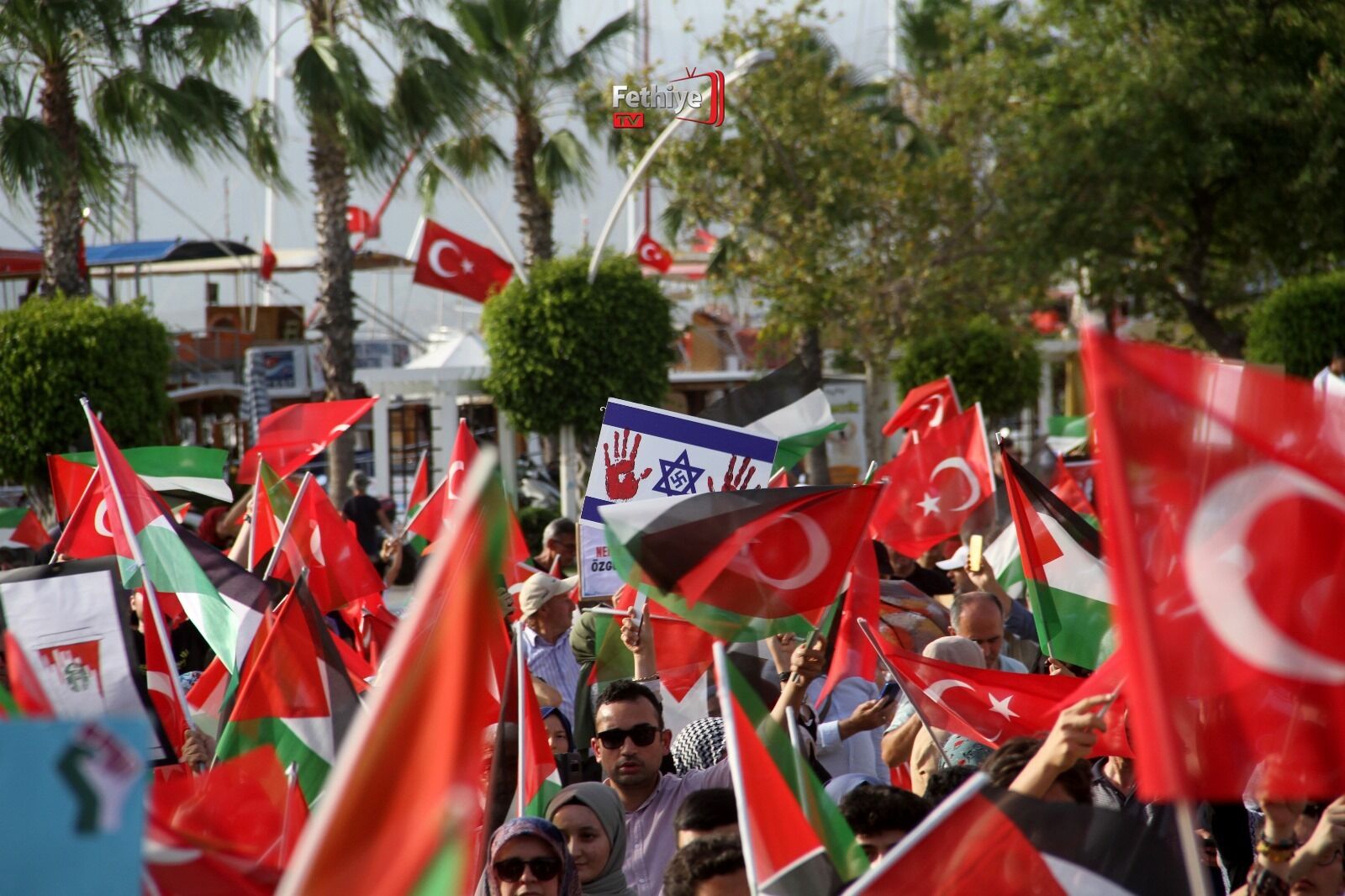 Fethiye'de Filistin’e Destek Yürüyüşü Ve Mitingi Yapıldı (3)