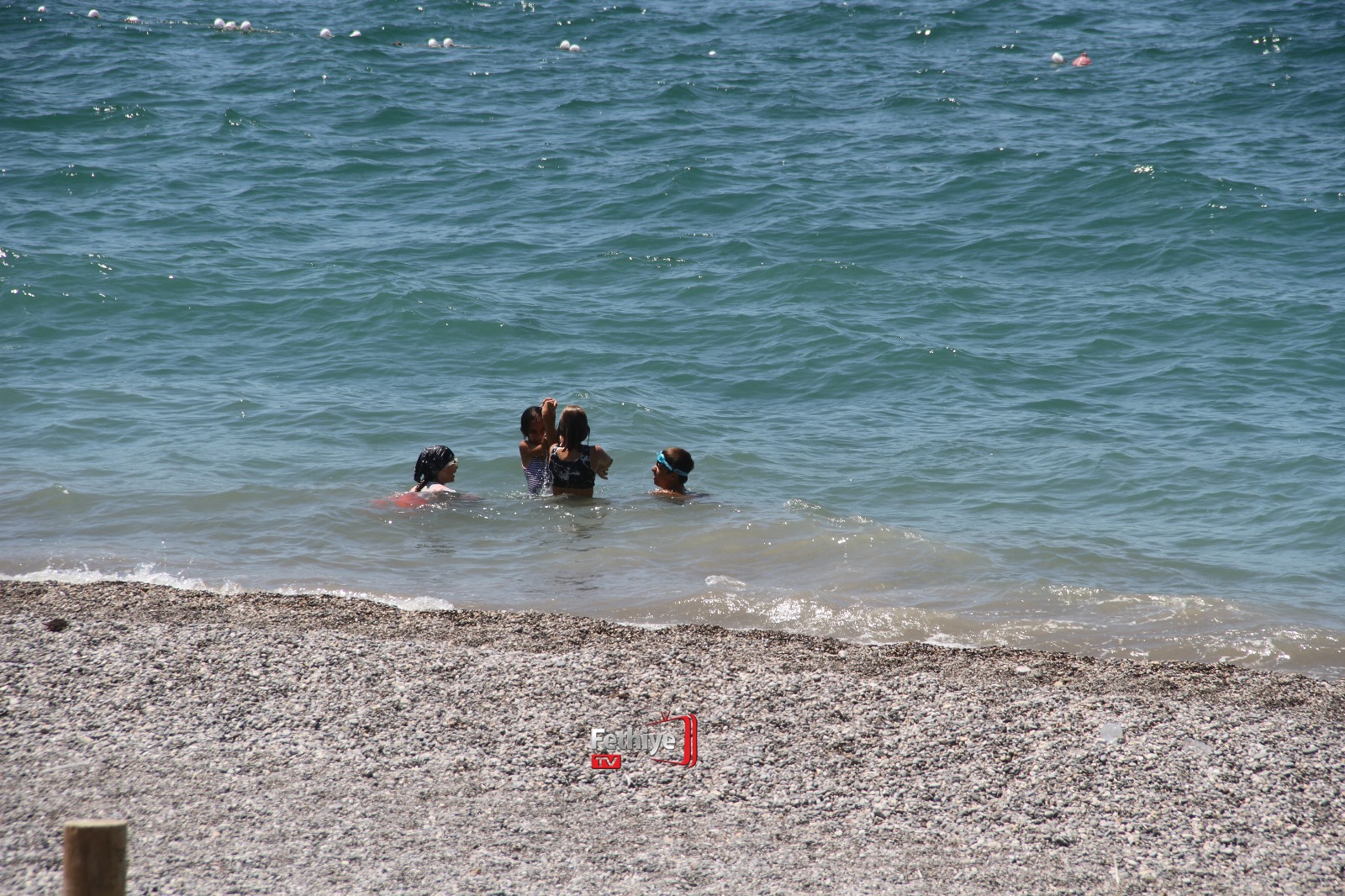 Çalış Plaj’ında Yerli Ve Yabancı Turist Yoğunluğu Yaşandı (4)