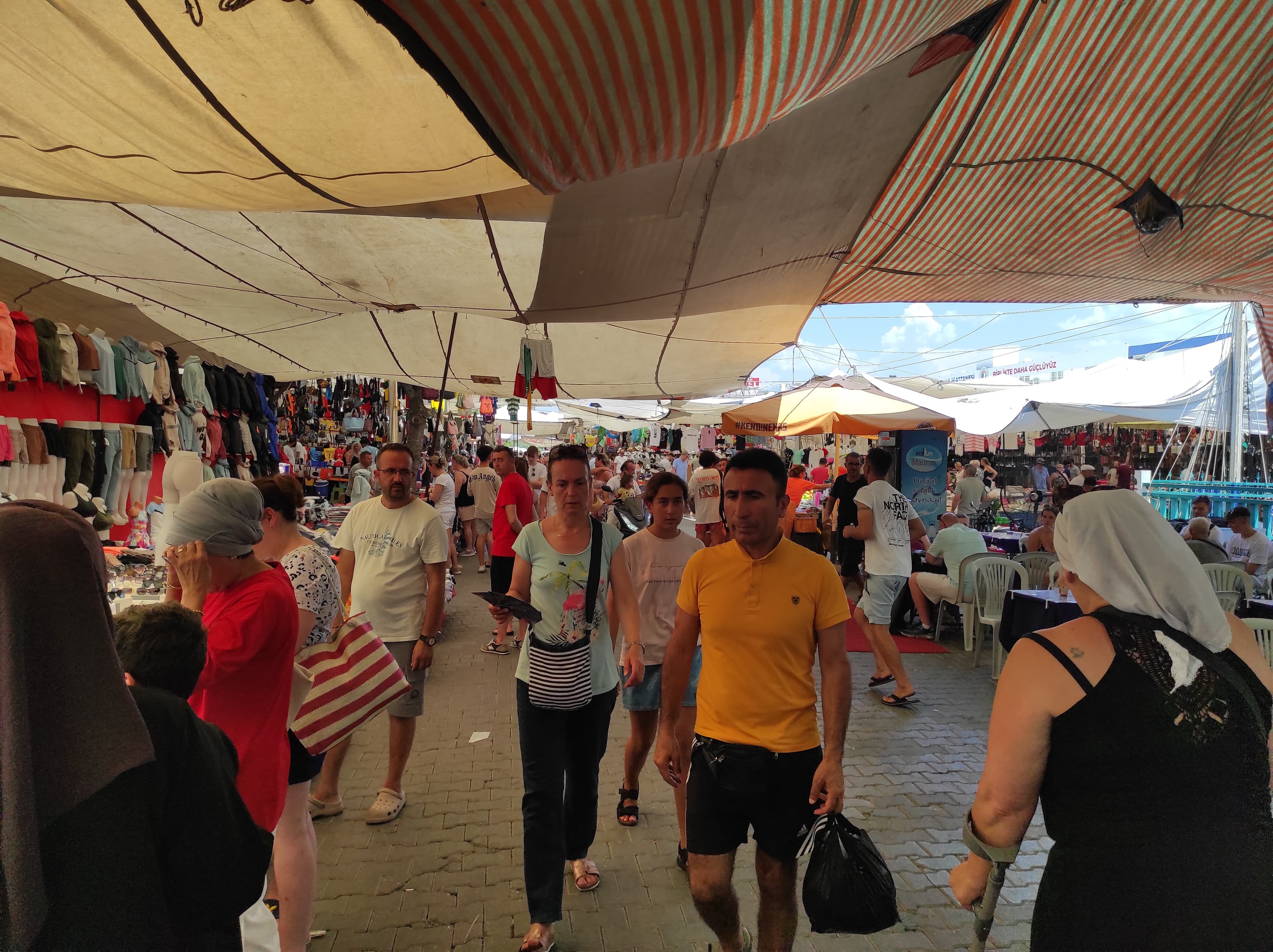 Fethiye Salı Pazarı, Yerli Ve Yabancı Turistleri Cazibesi Altına Aldı (12)