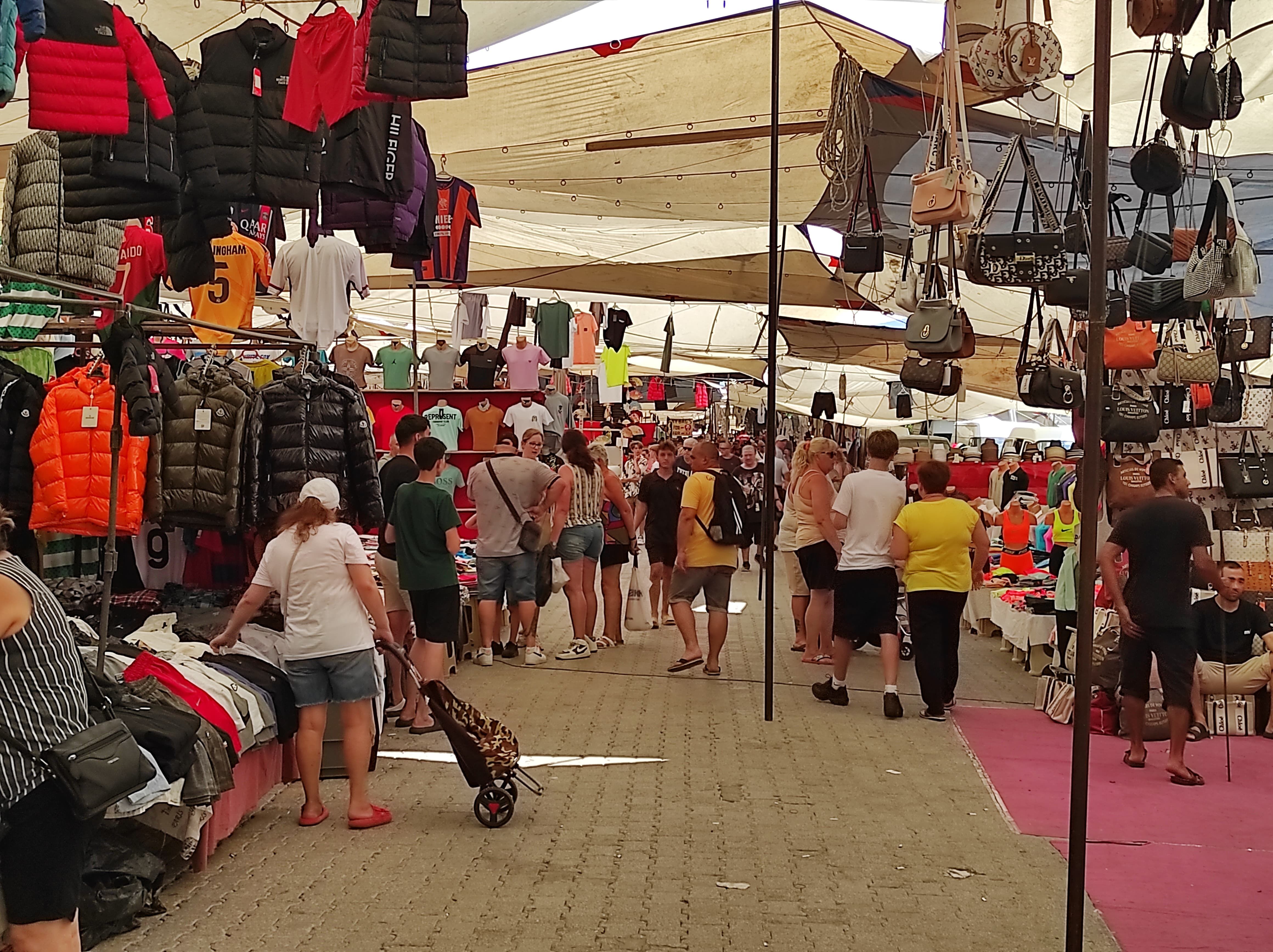 Fethiye Salı Pazarı, Yerli Ve Yabancı Turistleri Cazibesi Altına Aldı (6)