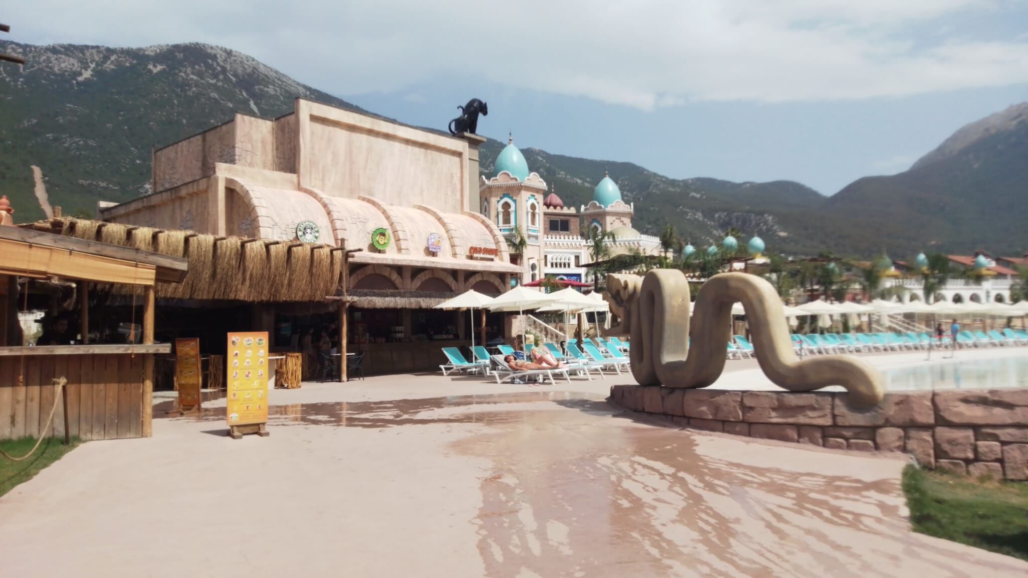 Fethiye'de Eğlencenin Suyunu Çıkarıyorlar (4)