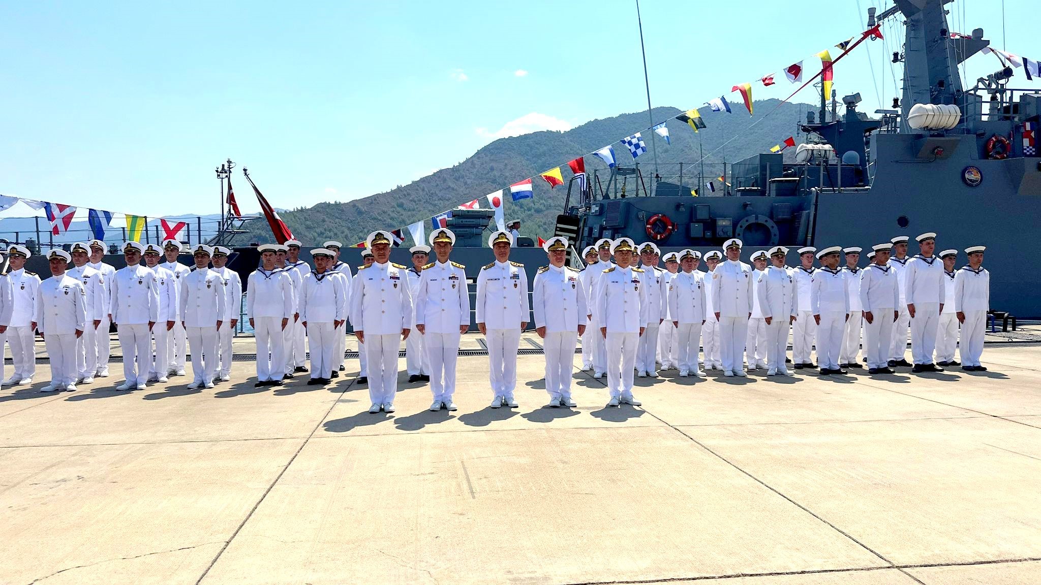 Türk Deniz Kuvvetleri'ne Bağlı İki Karakol Gemisi Katar'da Görev Yapacak (1)