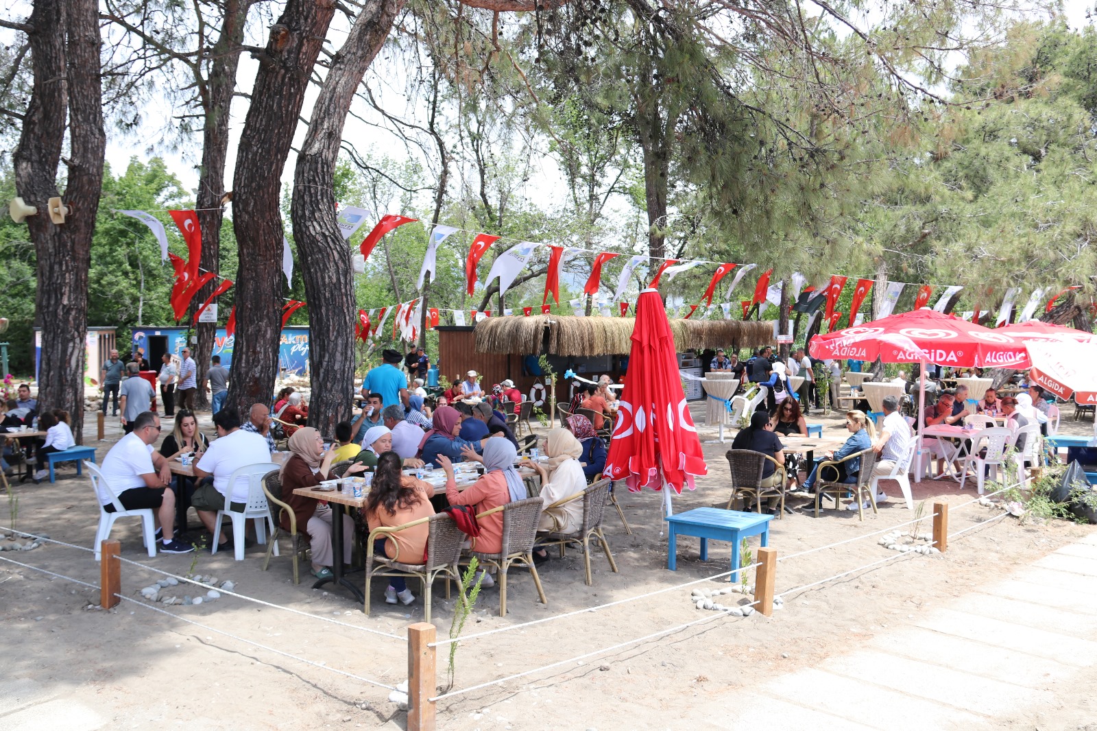 Akmaz Halk Plajı Otopark Ücreti 70 Tl Oldu 4