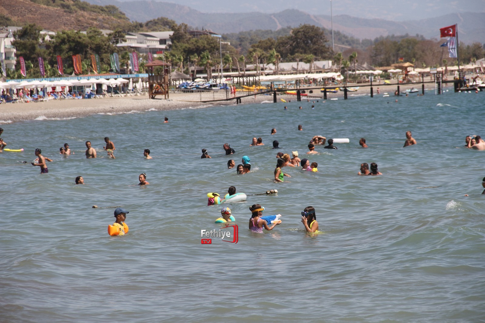 Fethiye'de Cebini Düşünen Akmaz Plajı’na Gidiyor (12)