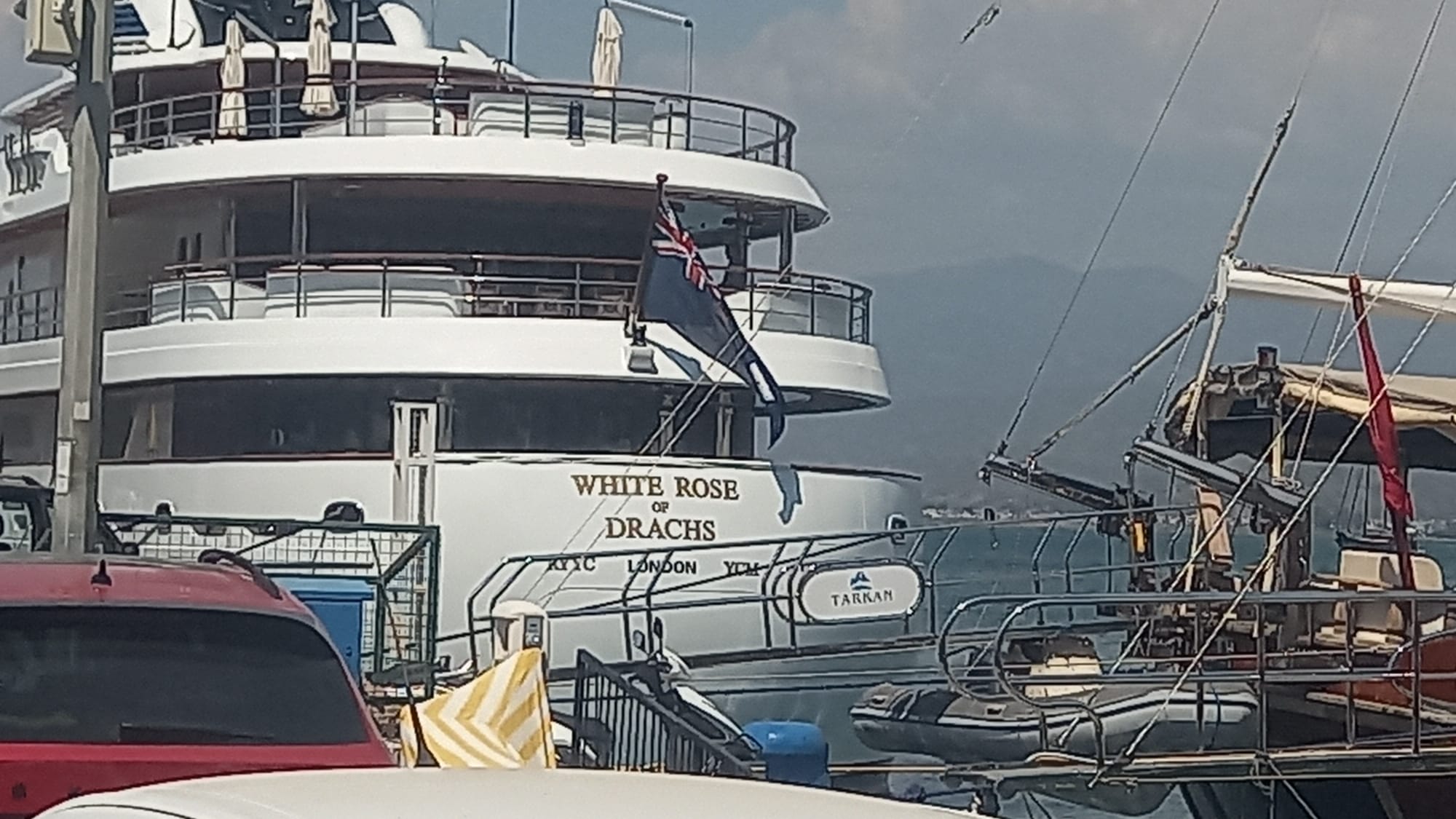 Megayat White Rose, Fethiye'den 100 Ton Yakıt Aldı (1)