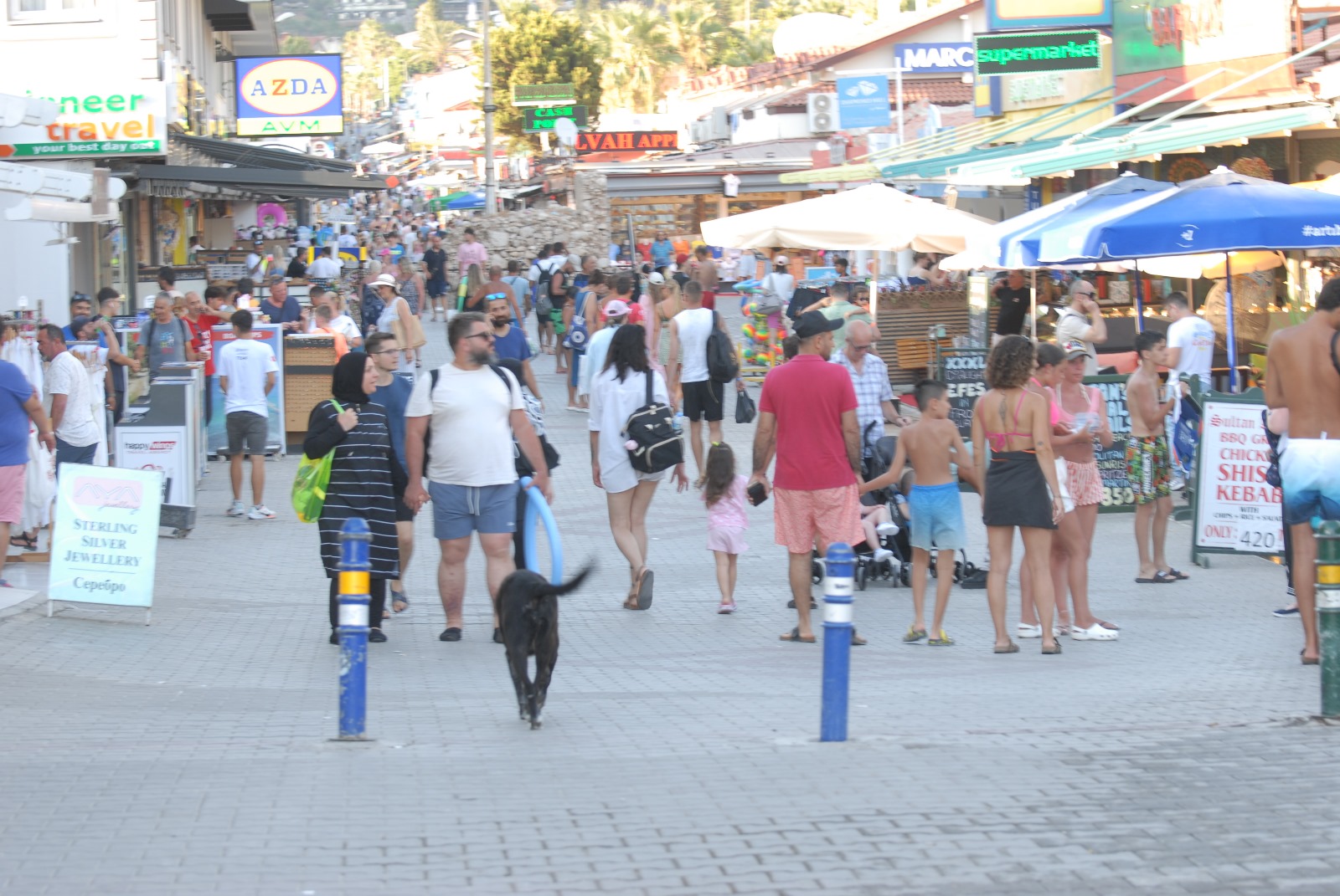 Ölüdeniz En Yoğun Günlerini Yaşıyor (12)