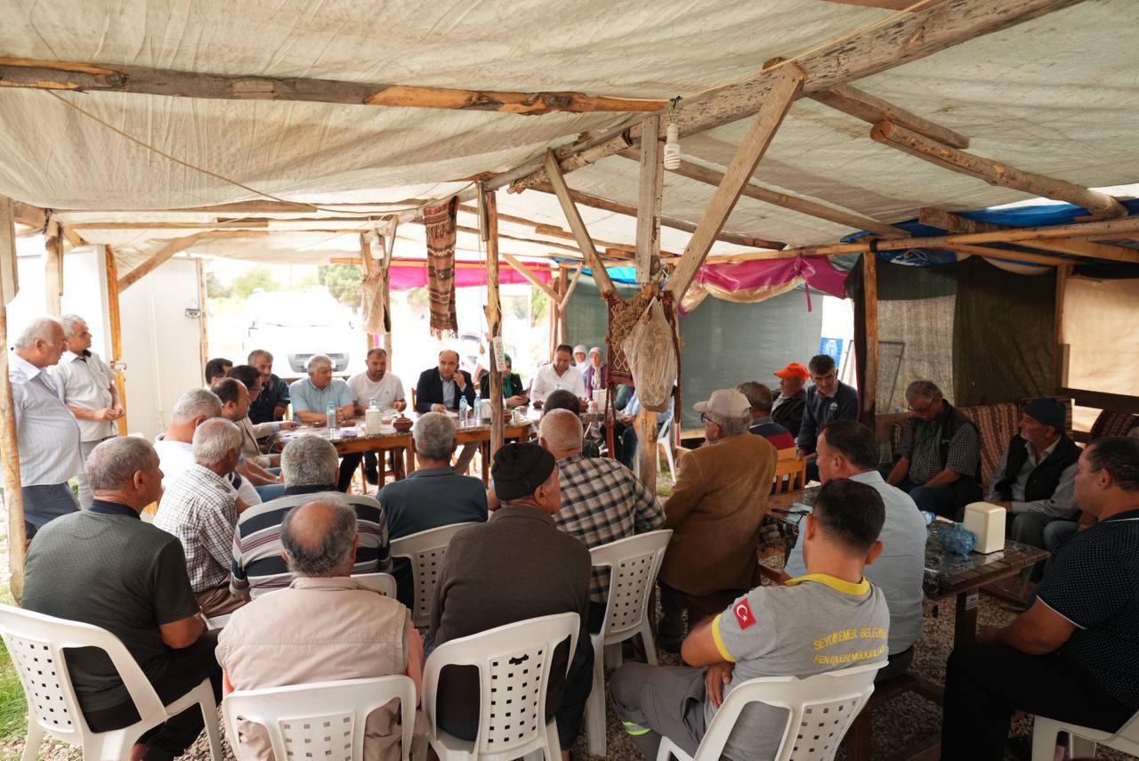 Başkan Akdenizli, Mahalleleri Adım Adım Geziyor (1)