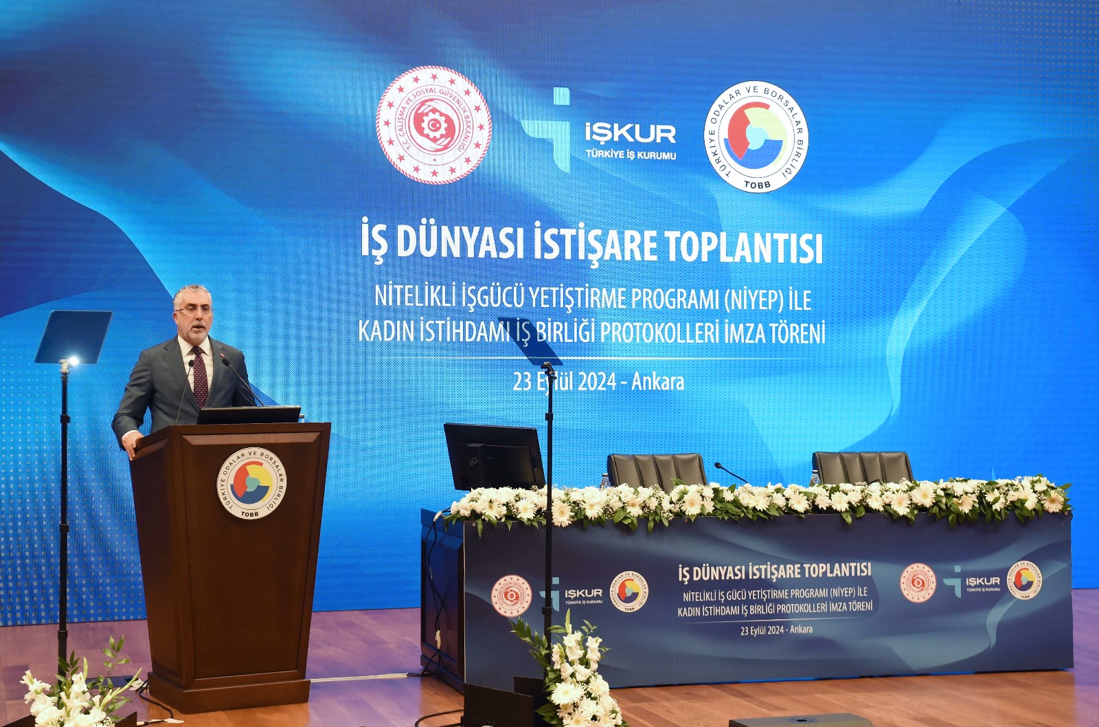 Başkan Çıralı, Ankara’da ‘İş Dünyası İstişare Toplantısı’na Katıldı (2)