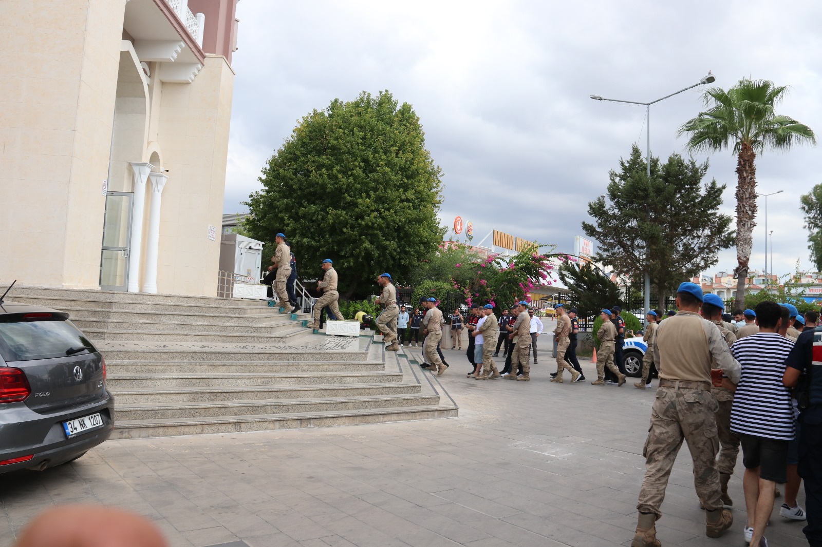 Fethiye'de Kavgaya Karışan 2 Kişi Tutuklandı (15)