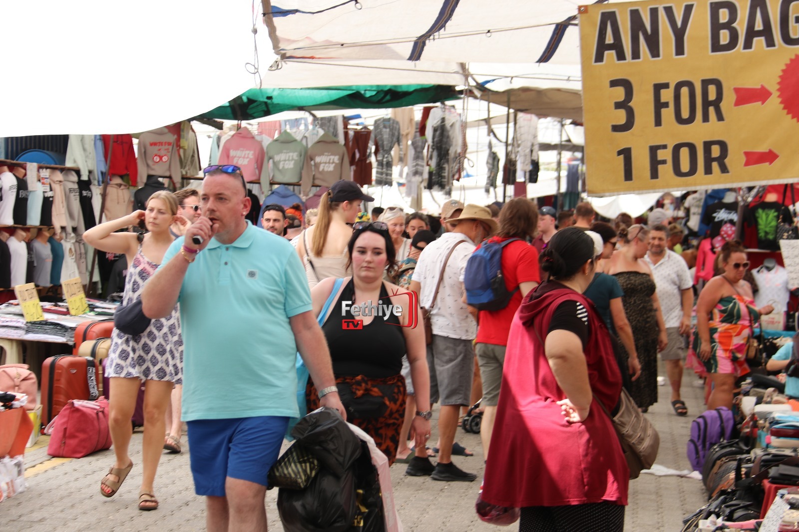 Salı Pazarında Turist Yoğunluğu Yaşandı (11)