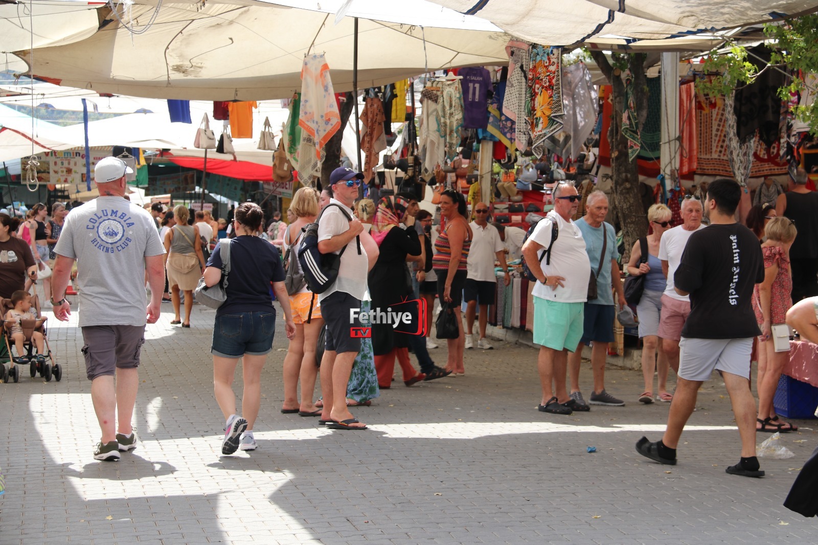 Salı Pazarında Turist Yoğunluğu Yaşandı (12)