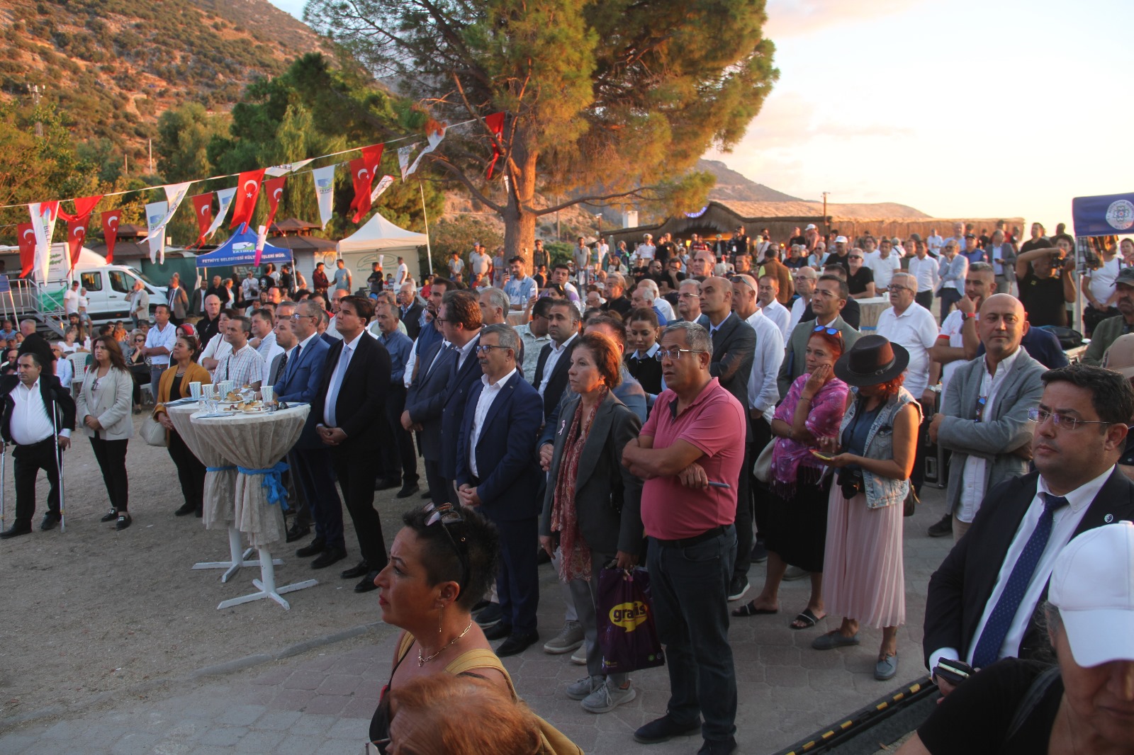 24. Uluslararası Fethiye Ölüdeniz Hava Oyunları Festivali Törenle Başladı (13)