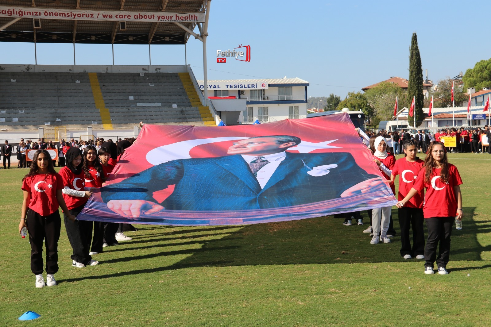 Fethiye’de Cumhuriyet Bayramı Töreni Coşkulu Geçti (4)