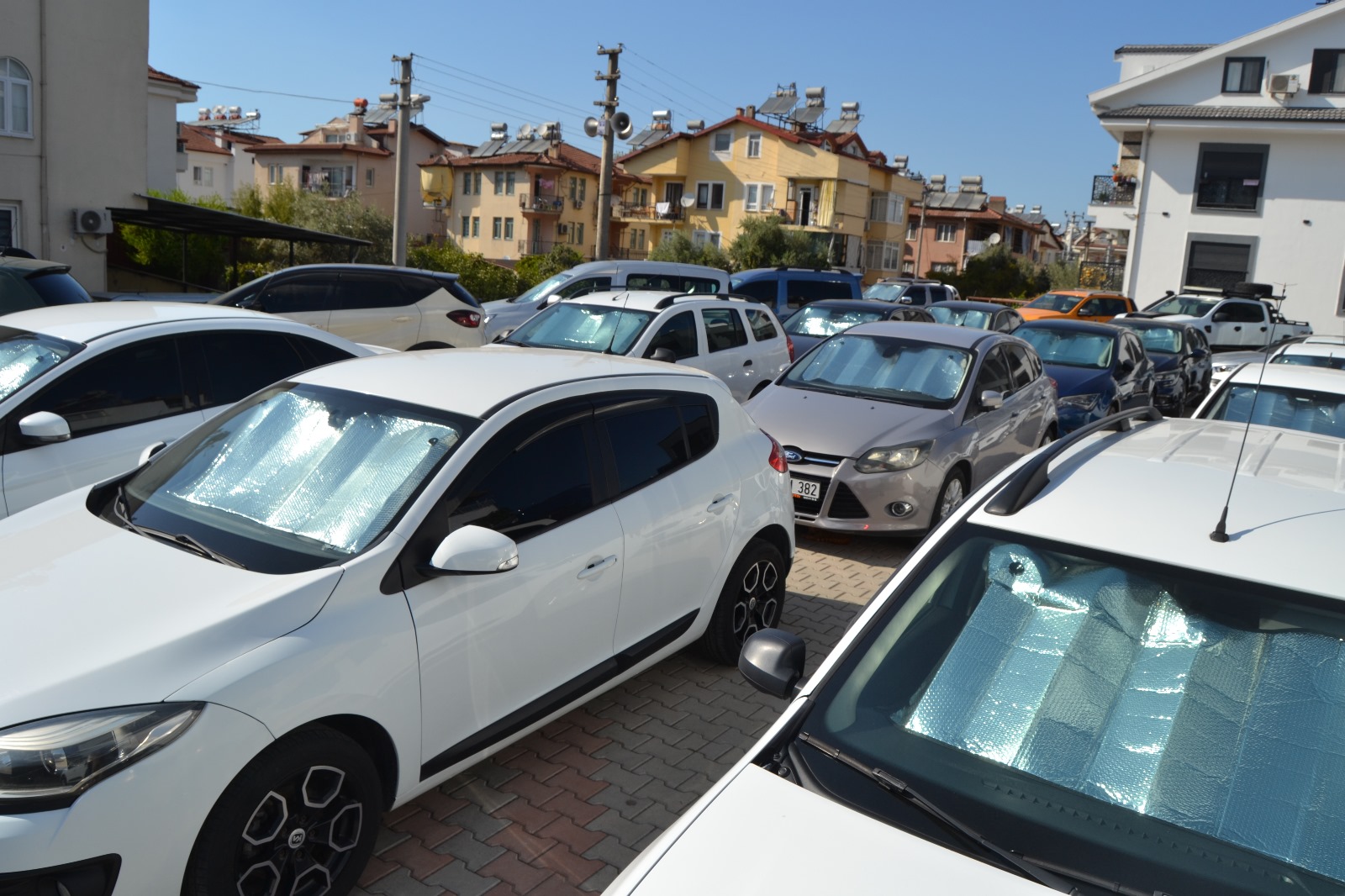 Fethiye'de Sıfır Araca Parası Yetmeyen İkinci El Otomobile Yöneliyor (9)