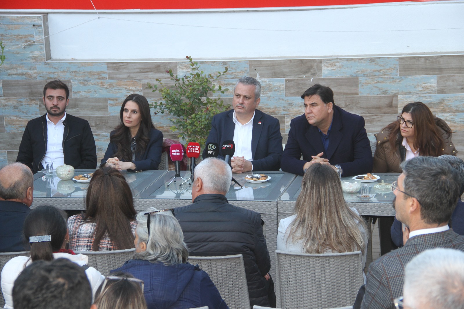 Chp Fethiye'de Halk Günü Toplantısı Düzenledi (6)